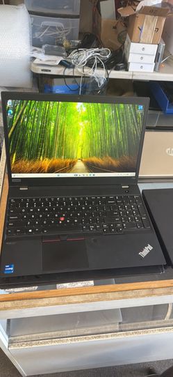 Lenovo Thinkpad P15s gaming Laptop NVIDIA T500 16GB RAM 512GB SSD Core i7 11th Gen Windows 11 Pro