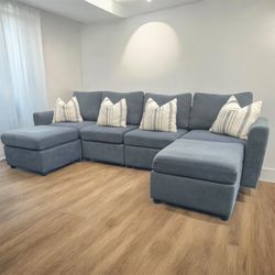 FREE DELIVERY!! Beautiful Modular Sofa