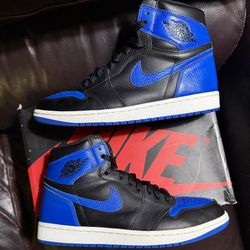 Awesome 😎!! 2017 Air Jordan 1 Retro High ' Royal '  Size 10 !