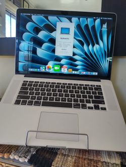 Apple MacBook pro - Retina 15' - Icore 7 - all 2026-27 OSX Sequoia 15