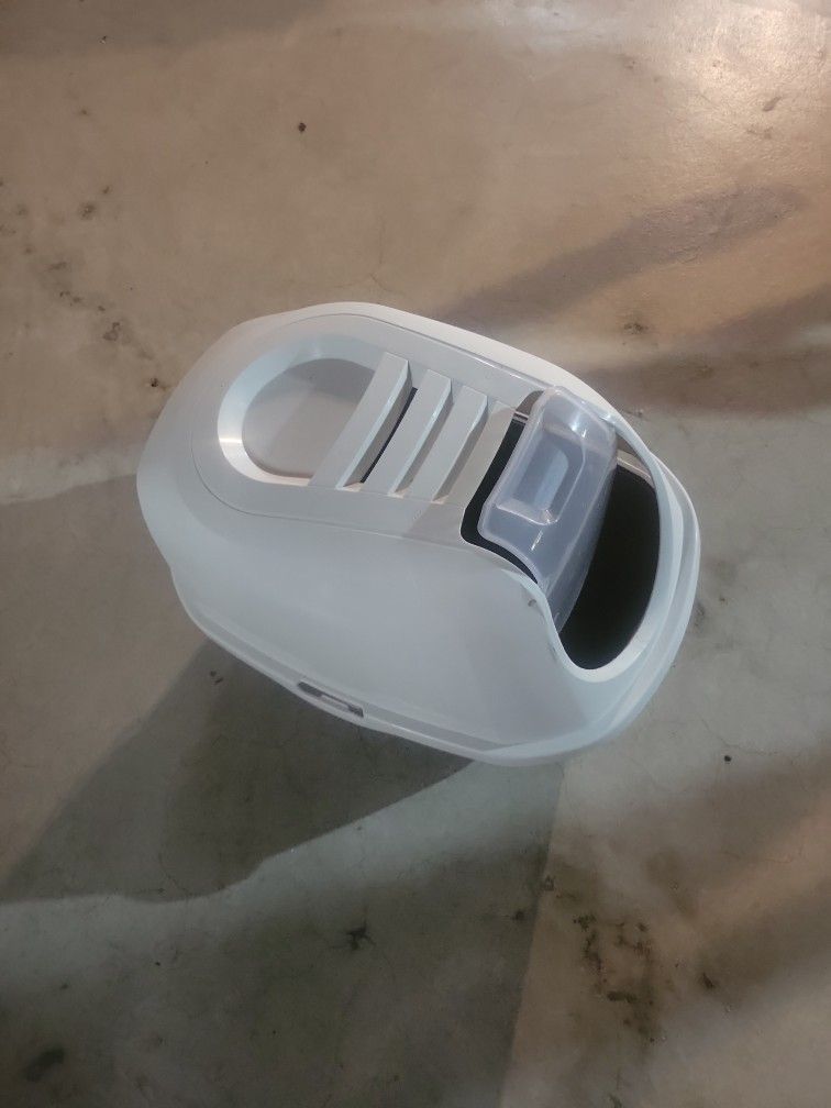 Cat Litter Box