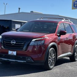 2022 Nissan Pathfinder