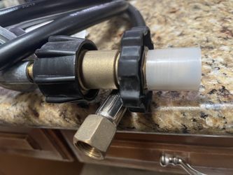 Propane Tank Hose And Regulator 13 Feet Long, New