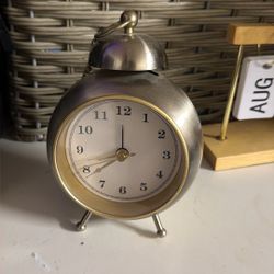 Alarm Clock Works Great For 10 
