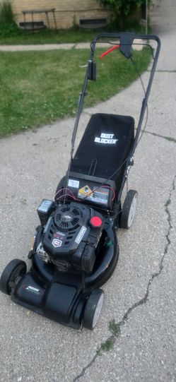 Craftsman Lawnmower 4cycle gas,  22inch Cut, 7.25 Horse Power, self Propelled side discharge with bag Electric Start