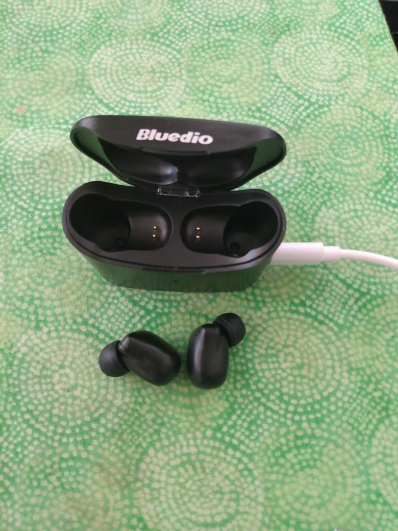 BLUEDIO EARBUDS WIRELESS BLUETOOTH