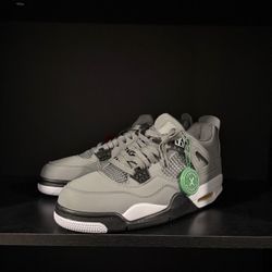 Cool Grey Jordan 4s 