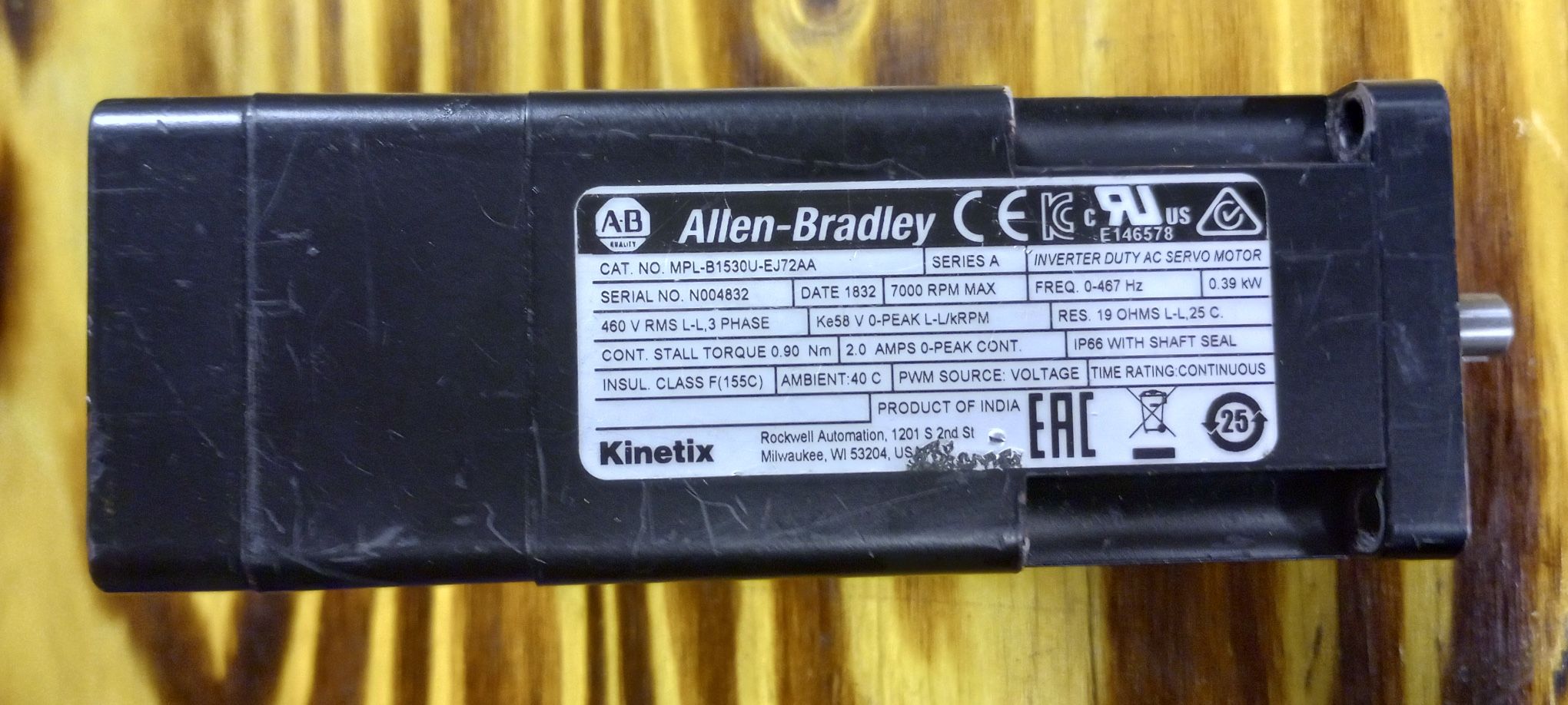 Allen Bradley MPL-B1530U-EJ72A