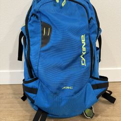 Dakine 24L Heli Pro Ski/Snowboard/Hiking Backpack