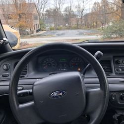 2011 Ford Crown Victoria