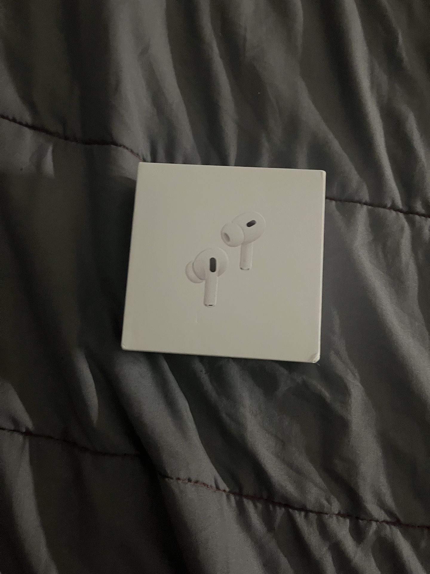 AirPods