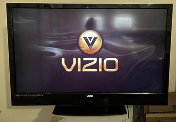 VIZIO SV470M 47-inch 1080p LCD HDTV with Remote
