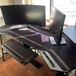 MOVING SALE!!! Eureka computer  gaming table