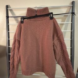 Woman sweater