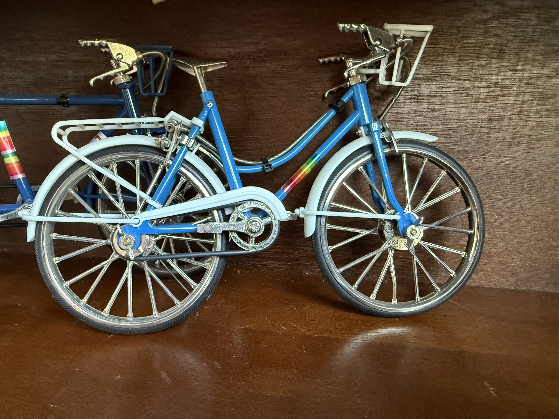 Die Cast Set Of 3 Hawaii Themed Bikes