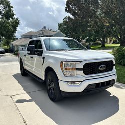 2022 Ford F-150 XLT 4x4 STX