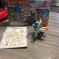 Dino Riders Dimetrodon & Shado With Box, Comic & Accessories (Tyco, 1988)