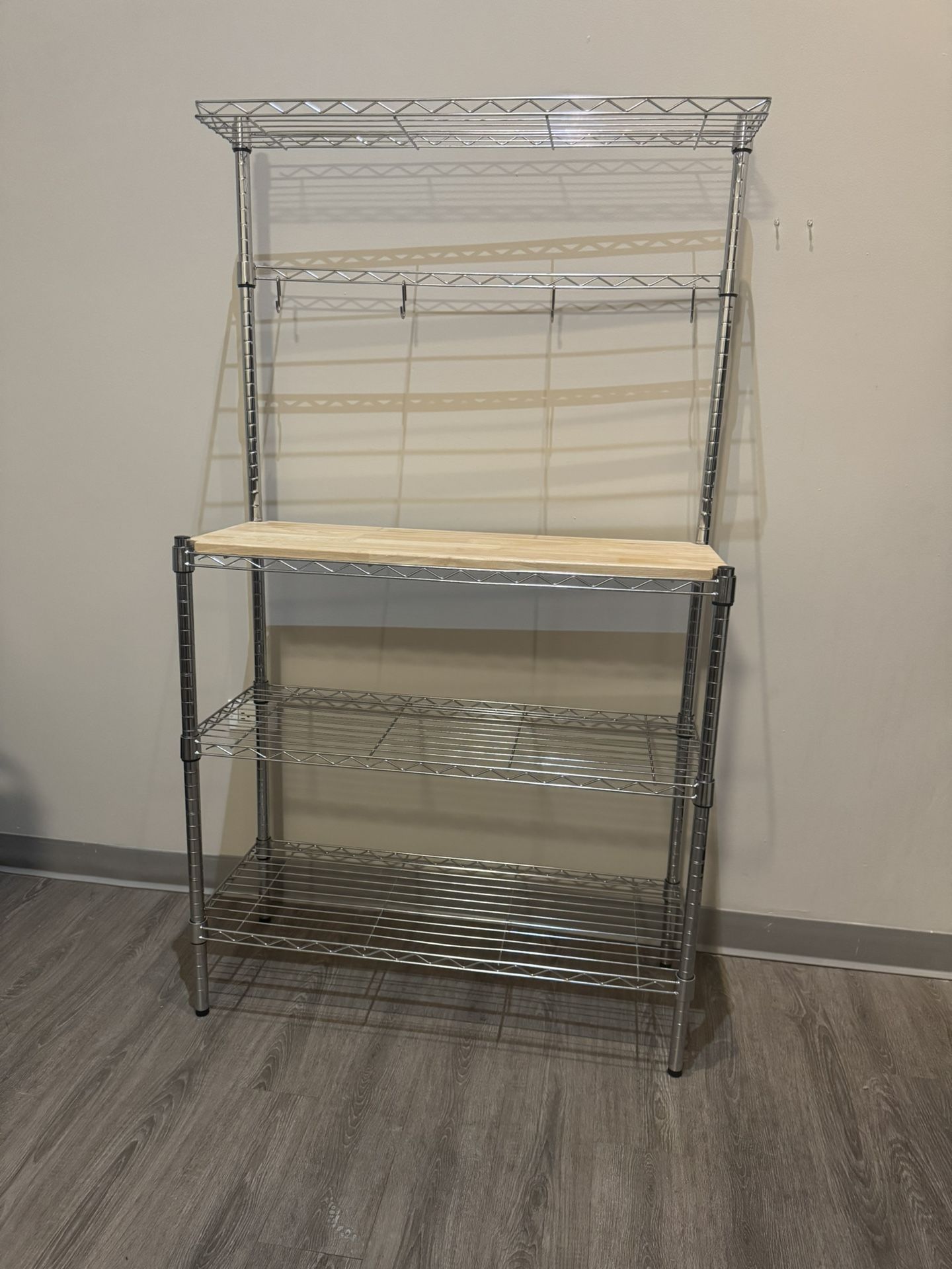 Kitchen Bakers Rack