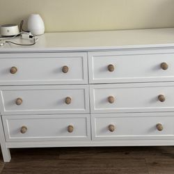 Toddler Dressing Drawer 