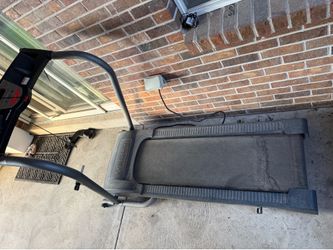 Weslo Cadence 60 CT Treadmill