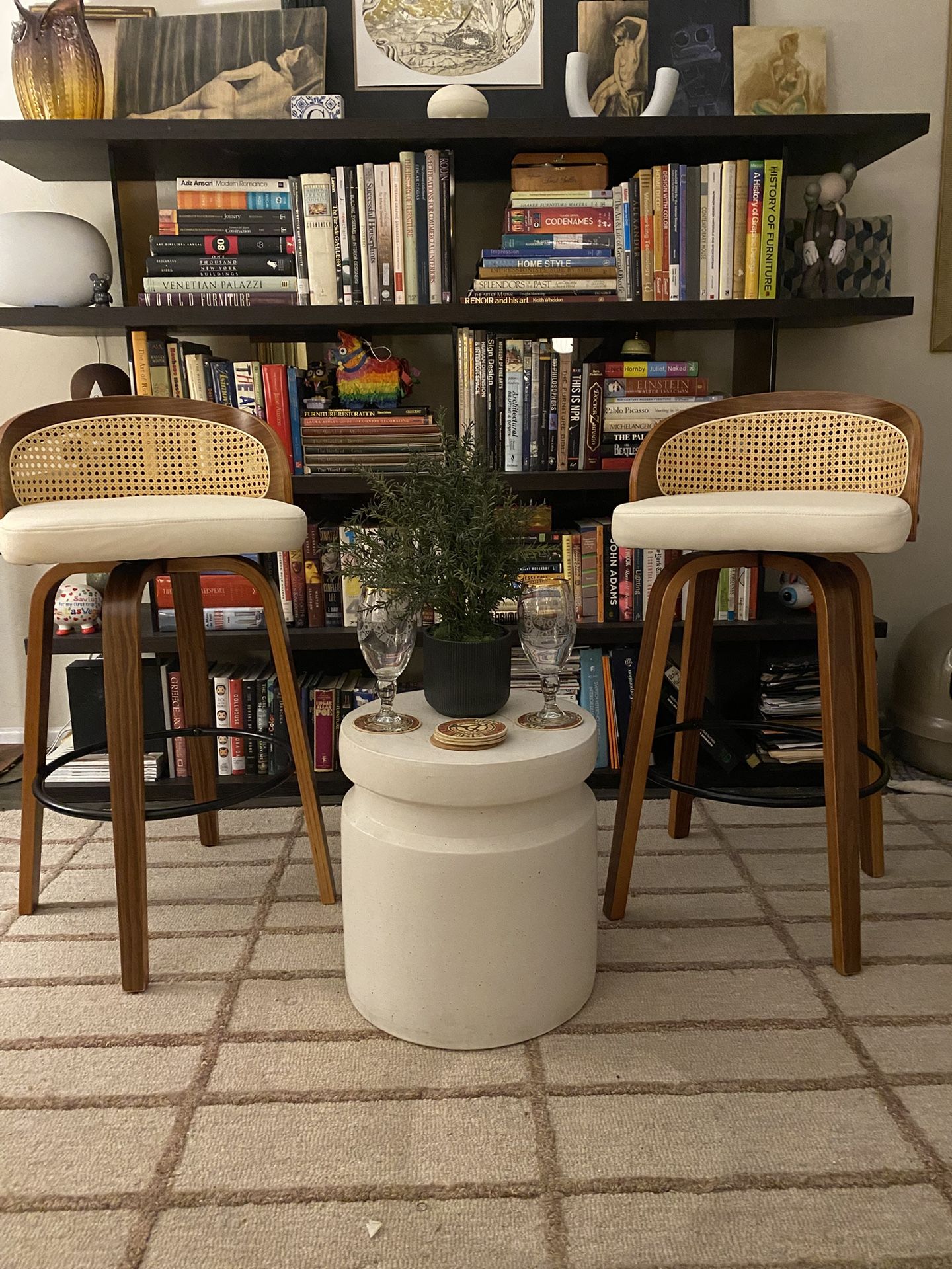 Super Rad Bar Stools That Vibe
