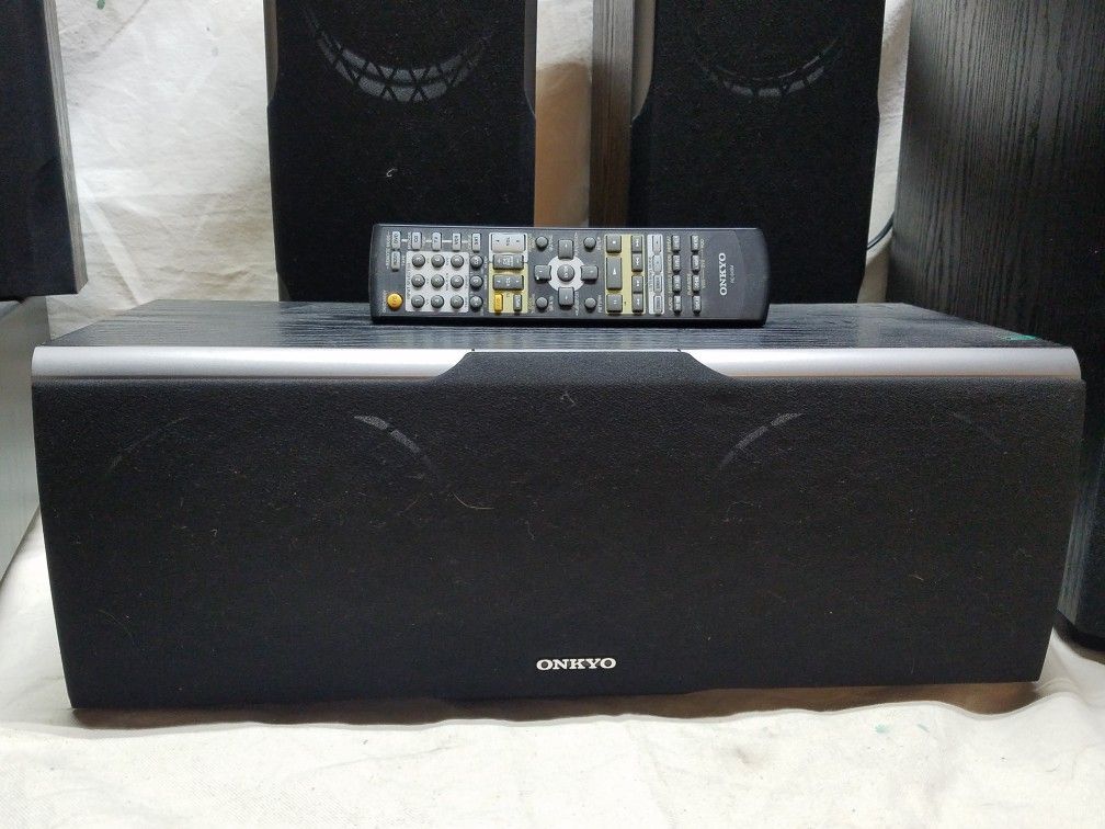 Stereo:10 piece by Onkyo... AV Digital Tuner , Multi Disc. CD Player + 8 Speaker Surround