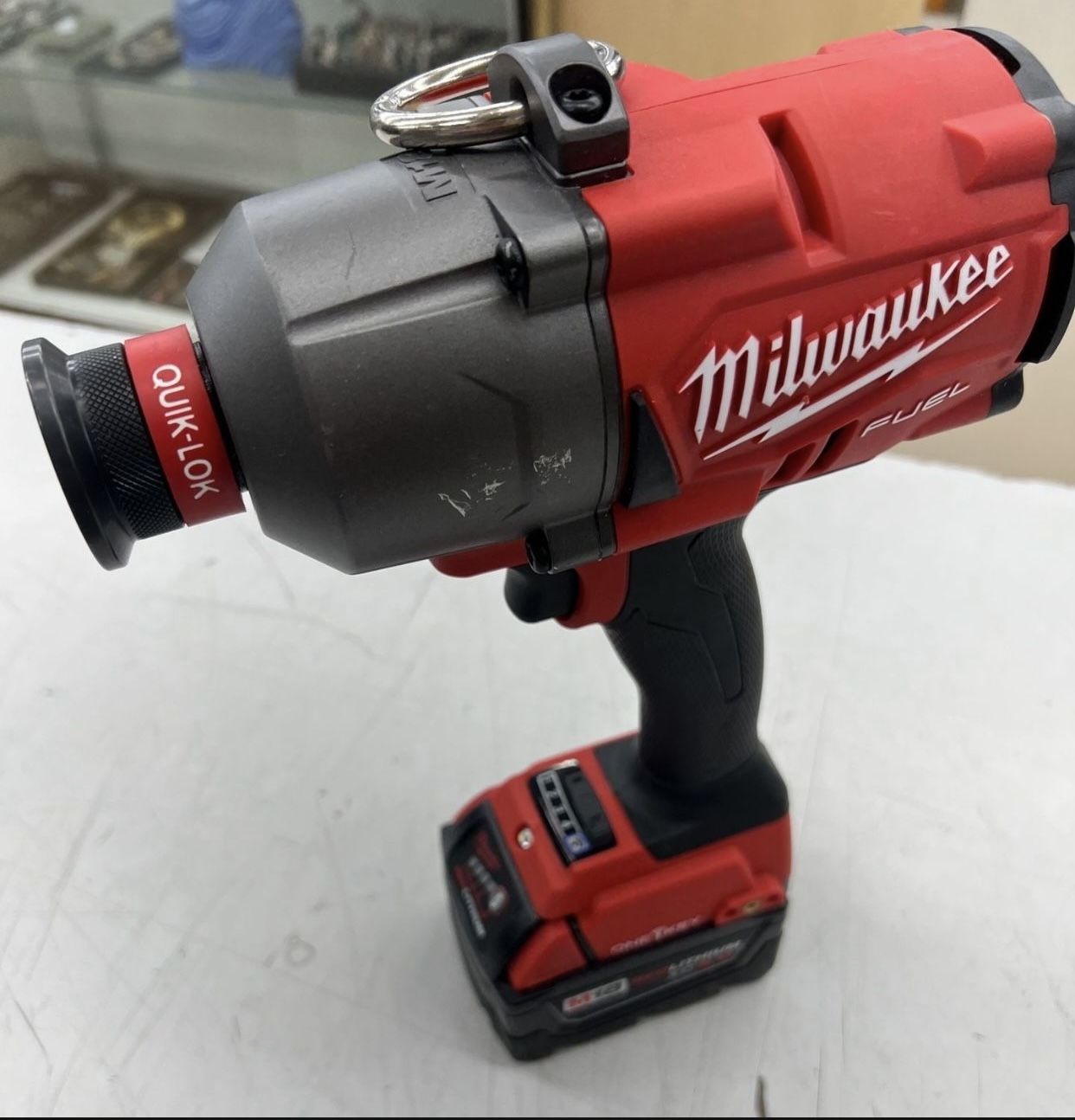 $400 Milwaukee 2865-20 M18 Fuel 7/16" Impact Wrench One Key W/ XC5.0 Battery