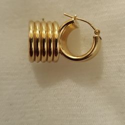 14k Gold Earrings.