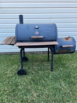 Barbecue Smoker