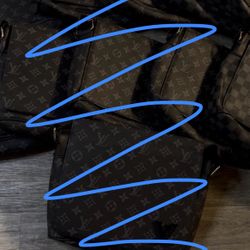 Fashion Carriers 