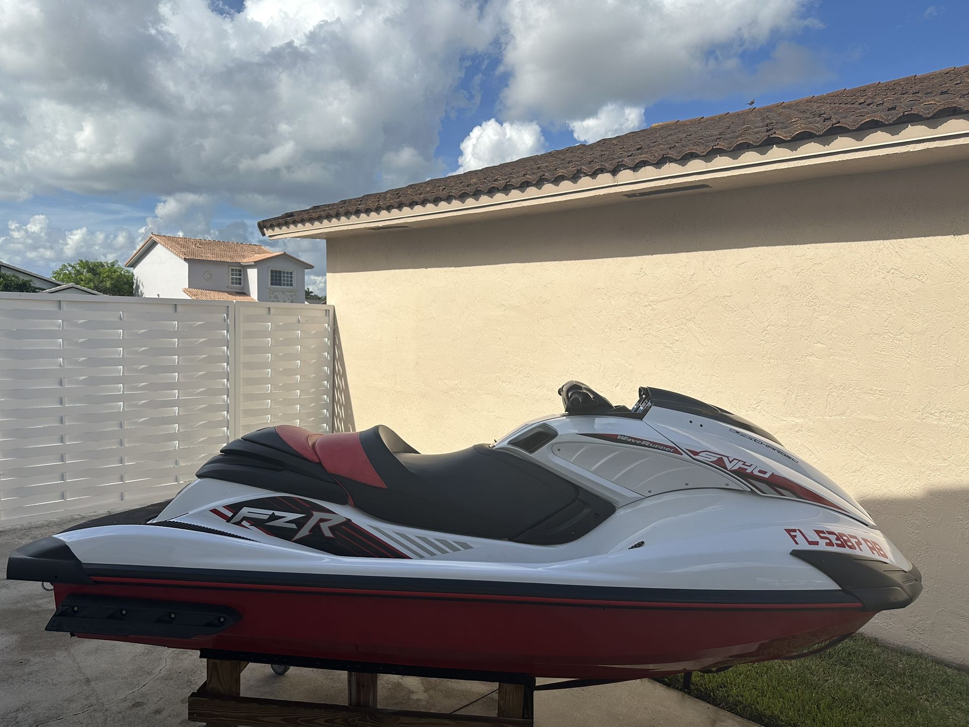 2016 Yamaha Fzr