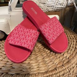 Womens Michael Kors Size 7