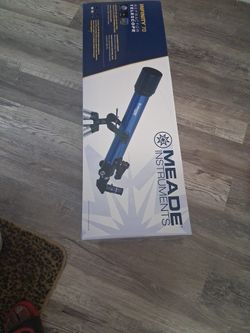 Infinity 70 Refractor Telescope Meade Instruments