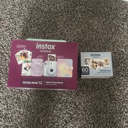Polaroid Camera With Accessories 