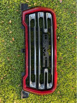 2021-22 GMC grill