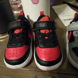 Infant Size 4C Nike Shoes