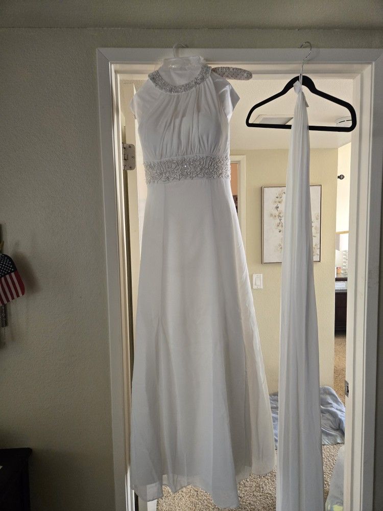 Embellished Halter Neck Line Empire Dress