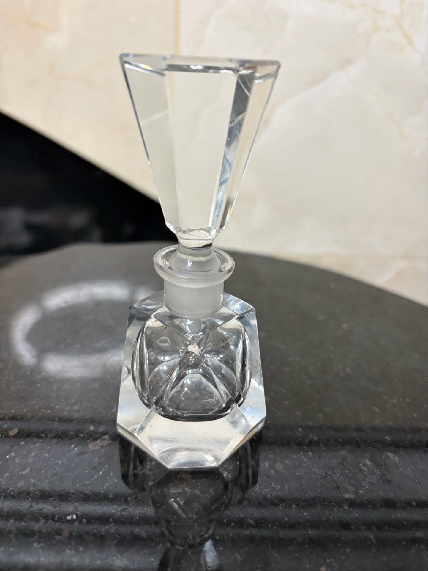 Vintage prism stopper clear cut glass perfume bottle 4.5”
