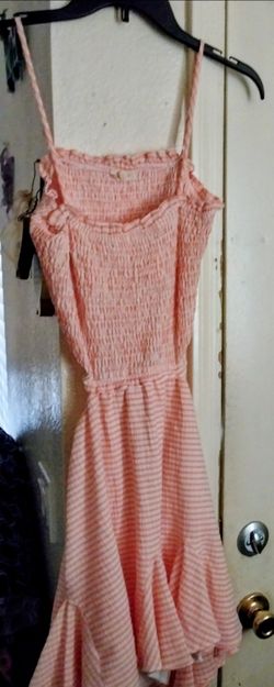 Ladies Small Sleeveless Dress