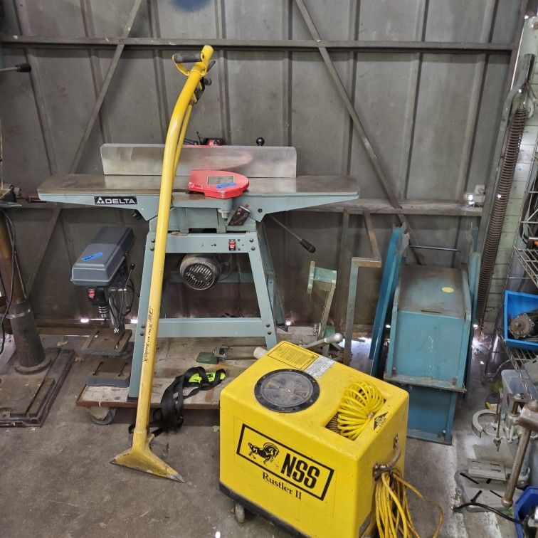 Commercial Carpet Cleaning Unit  / Hot Water Extraction Unit