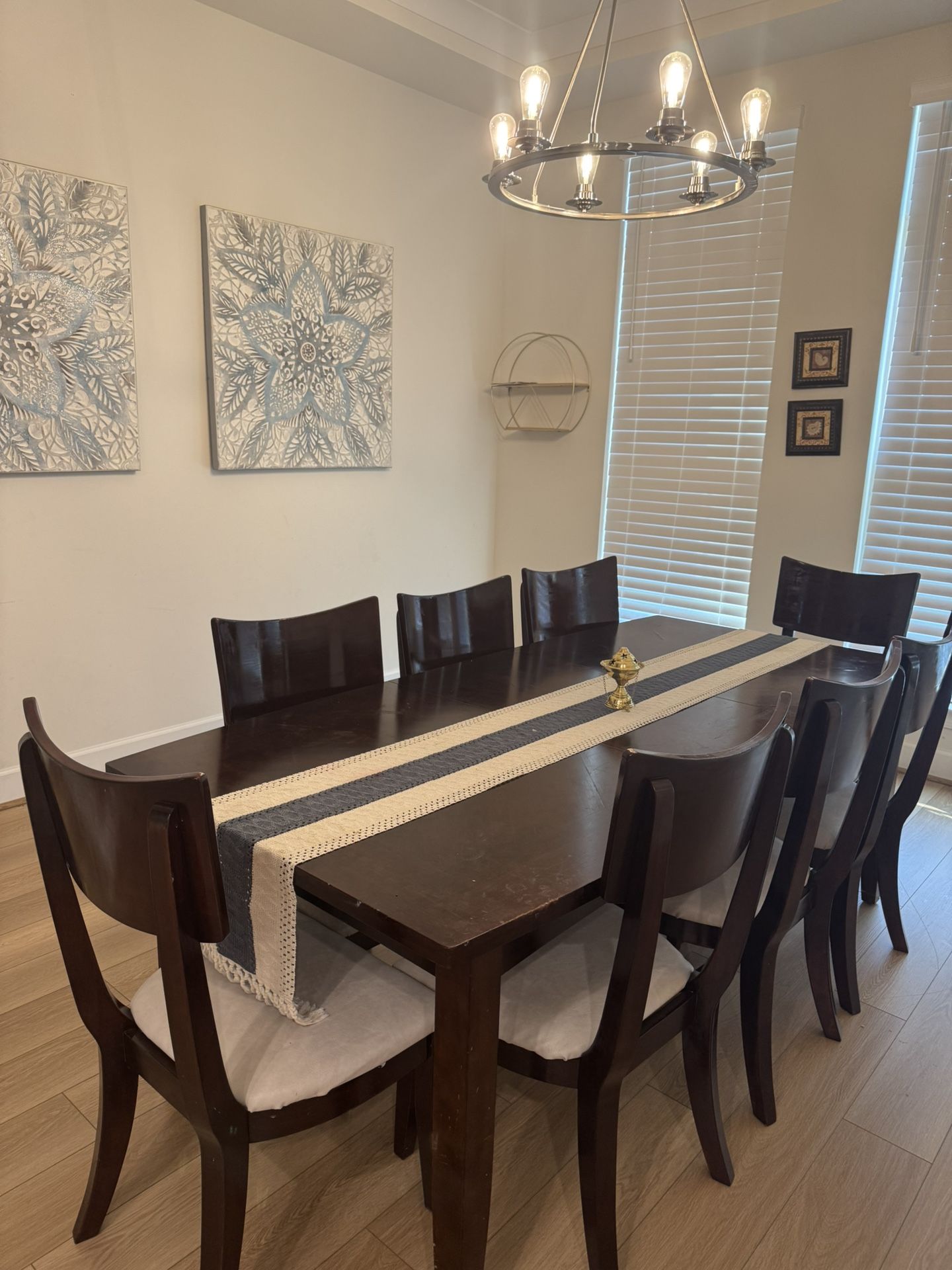 Dining Table With 8 Chairs 