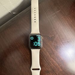 Apple Watch Series 4 44mm 