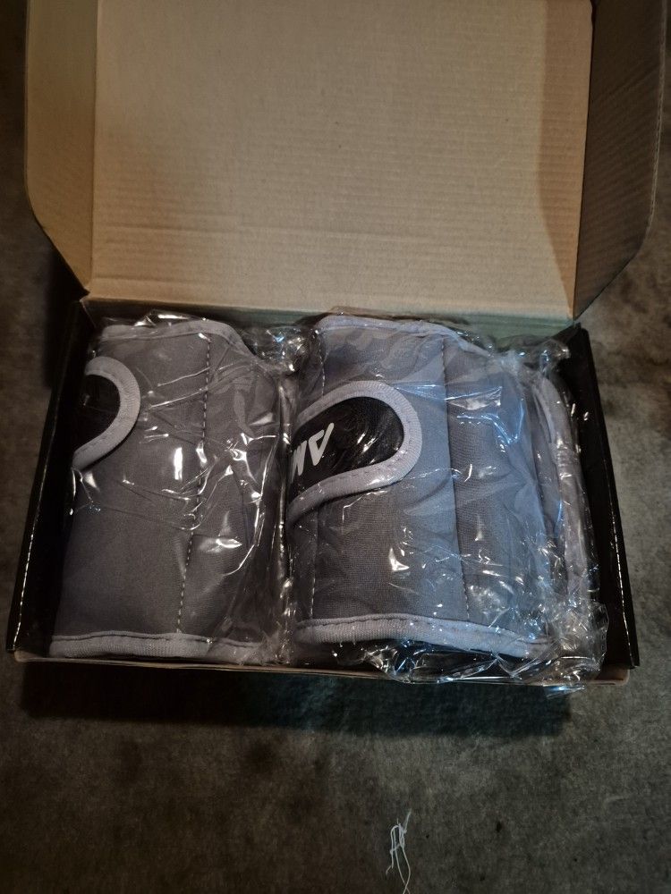 New 3lbs Ankle Weights