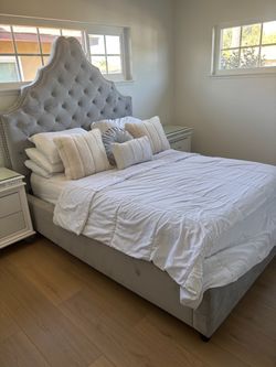 Gray Velvet Tufted Upholstered Bed Frame