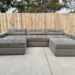 HUGE Savings! Rooms To Go 5-Pc Gray Sectional (Harbour City) – FREE Local Delivery 🚚