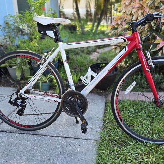 Road Bike Schwinn Tourist 21 Speed Schwinn Touring Hybrid Red N White Beauty For Sale In Road Bike Schwinn Tourist 21 Speed Schwinn Touring Hybrid Red N White Beauty For Sale In