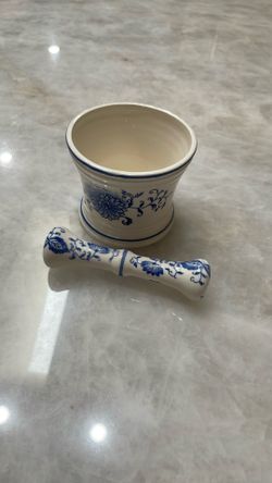 Mortar And Pastel Set Blue