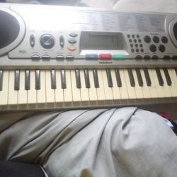 Piano Keyboard 