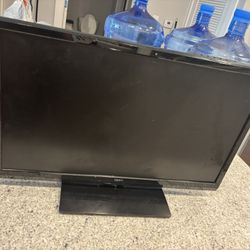 24” TV