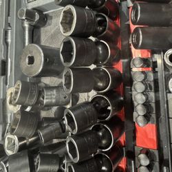 Snap On 7pc 1/2in Shallow Wobble Sockets